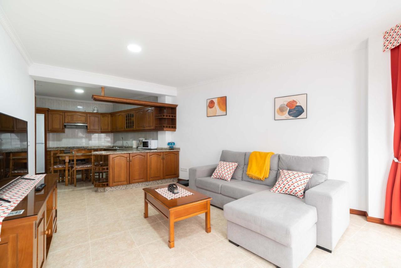 Apartamento Espacioso Cerca De La Playa Con Aire Acondicionado Διαμέρισμα Moaña Εξωτερικό φωτογραφία