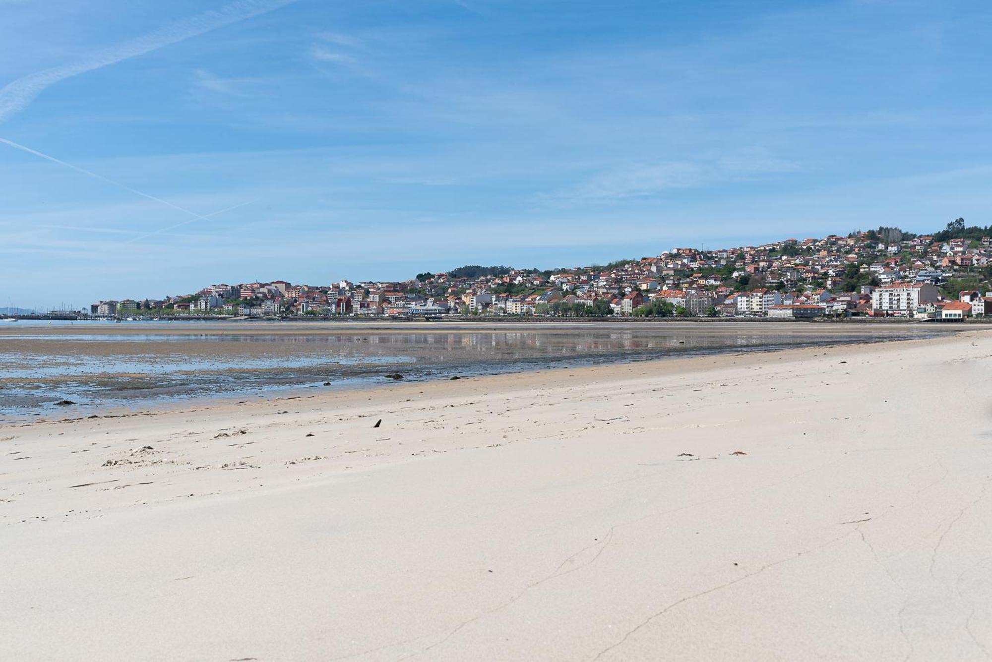 Apartamento Espacioso Cerca De La Playa Con Aire Acondicionado Διαμέρισμα Moaña Εξωτερικό φωτογραφία
